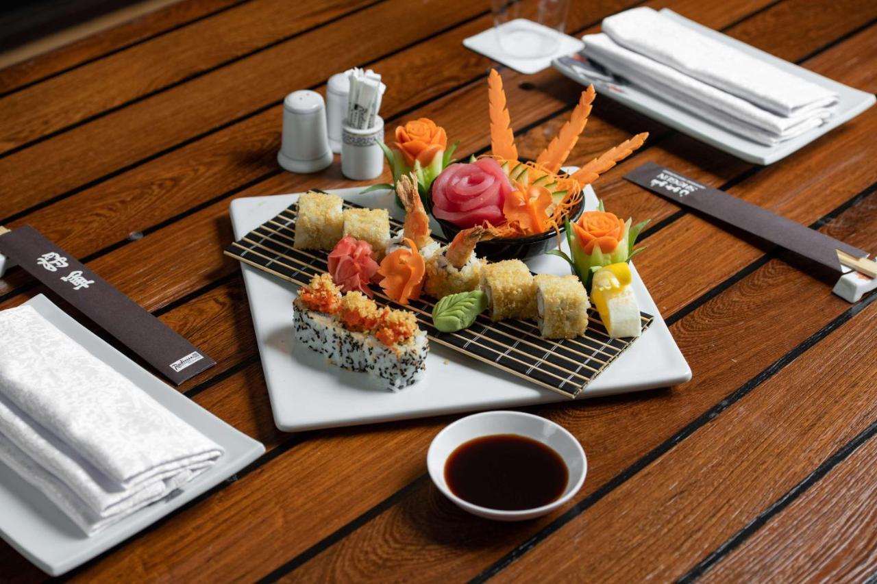 فندق راديسون بلو الرياض المظهر الخارجي الصورة Sushi